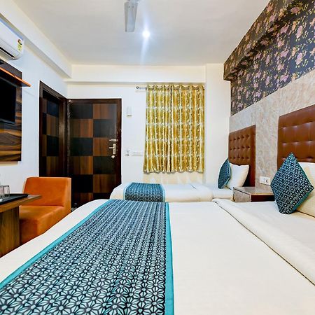 Hotel Square Plaza At Airport New Delhi Extérieur photo