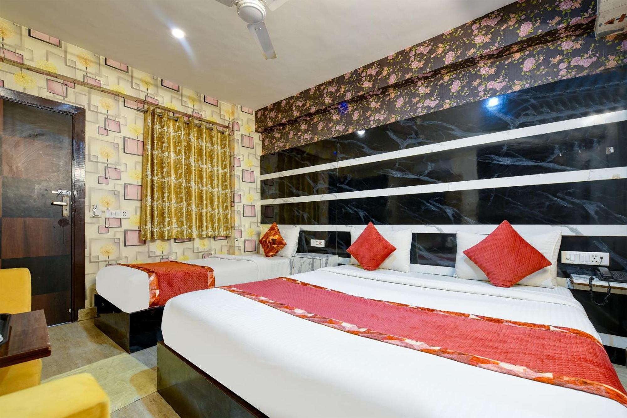Hotel Square Plaza At Airport New Delhi Extérieur photo