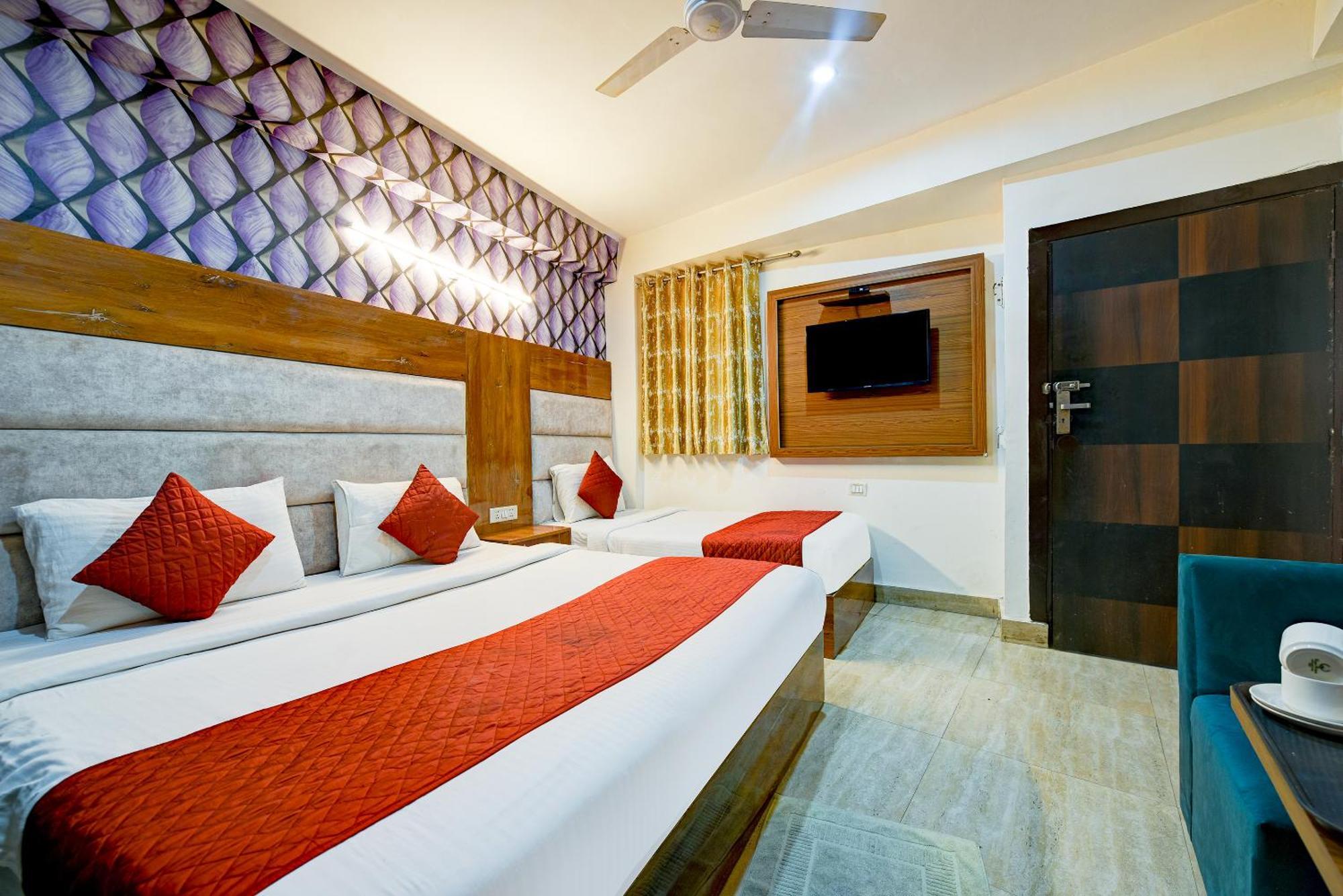Hotel Square Plaza At Airport New Delhi Extérieur photo